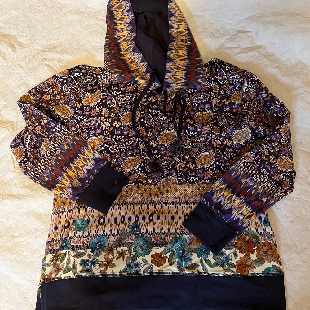 Johnny Was Betzy high low pullover hoodie Size L . New with tags